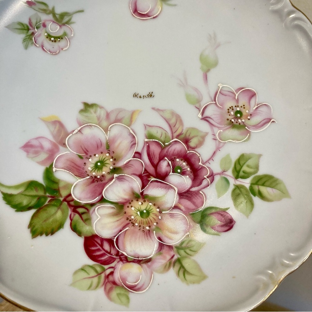 Floral Pedestal Cake Stand Signed Renee 8” - Picture 3 of 16